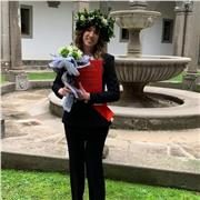 Laureata in filologia moderna offre ripetizioni di Letteratura italiana, storia, geografia e lingua/letteratura latina